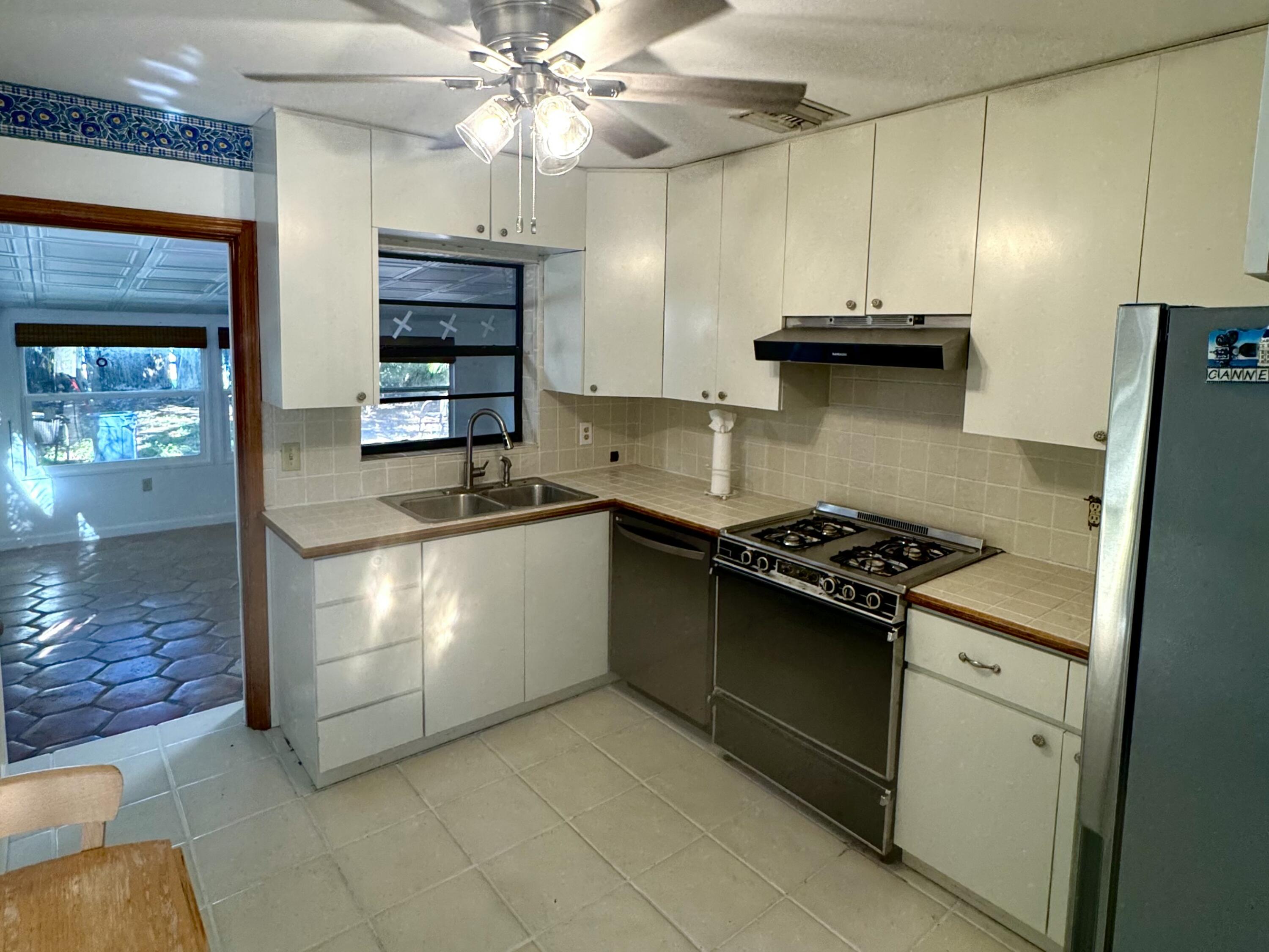 MLS #RX-11142768 image #3