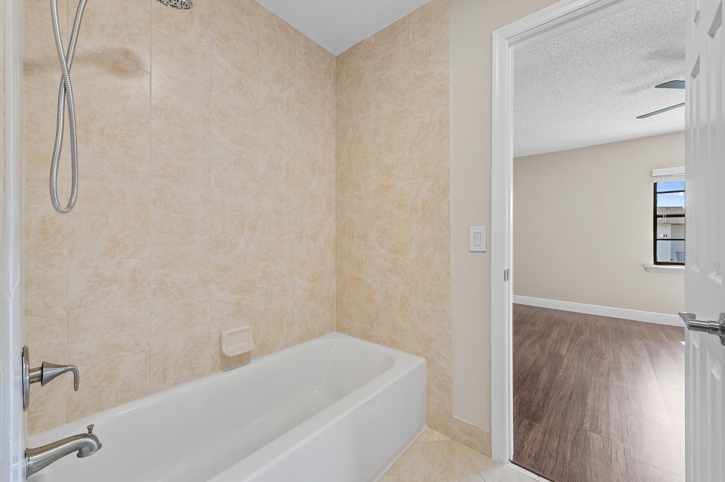 MLS #RX-11142808 image #38