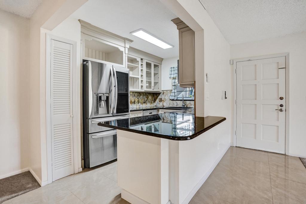 MLS #RX-11142900 image #2