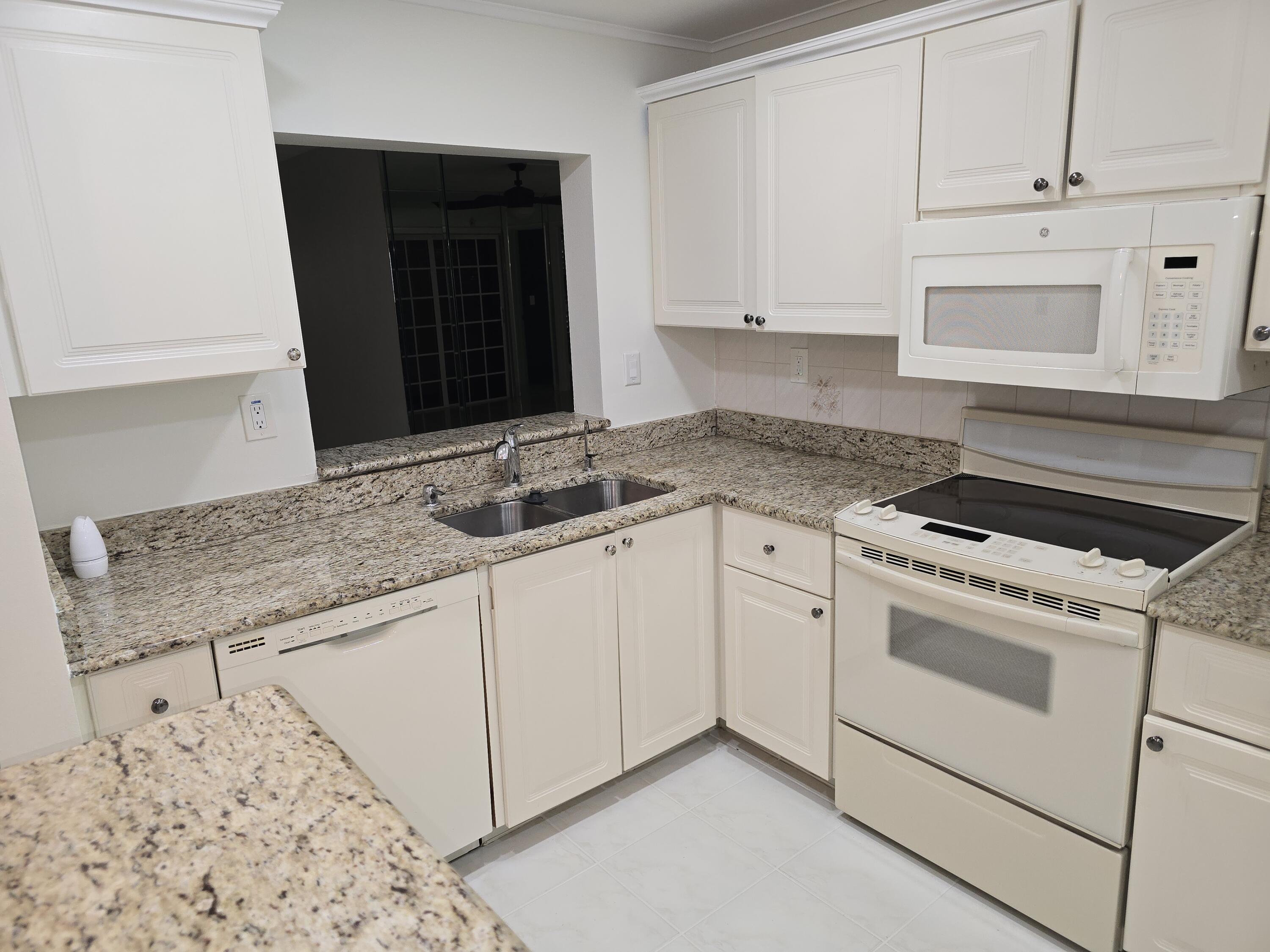 MLS #RX-11142923 image #11