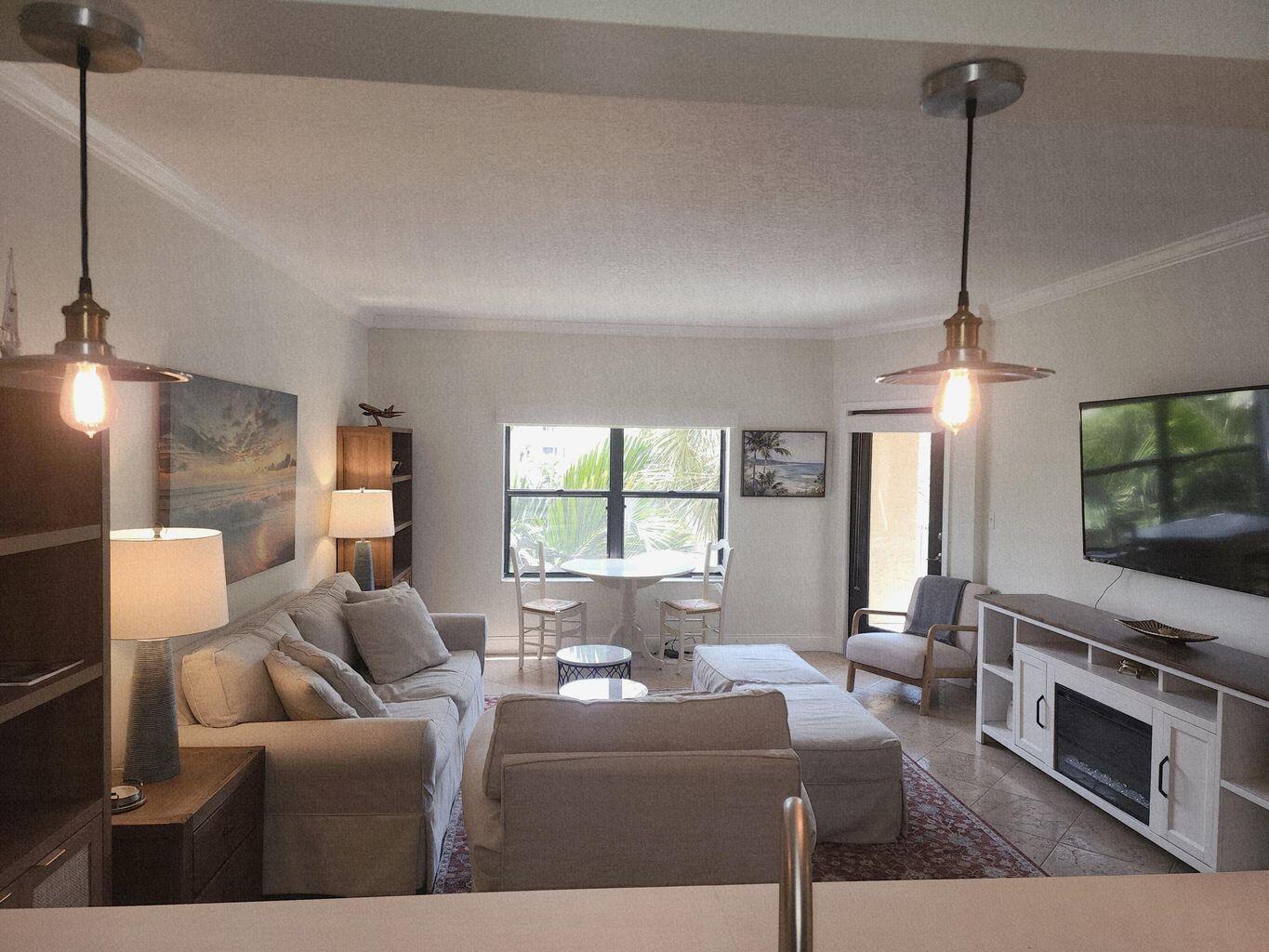 MLS #RX-10827982 image #11