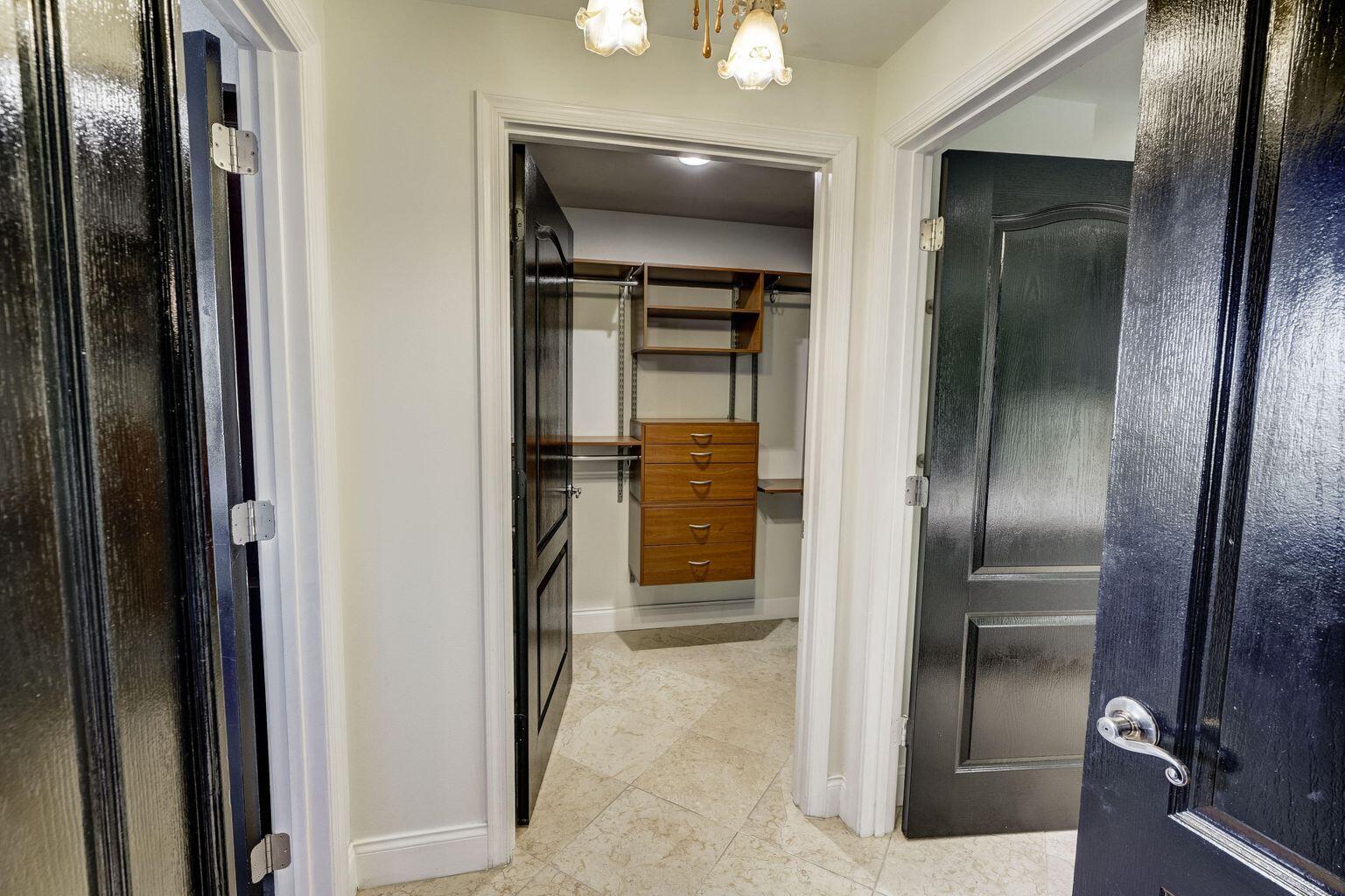 MLS #RX-10827982 image #15