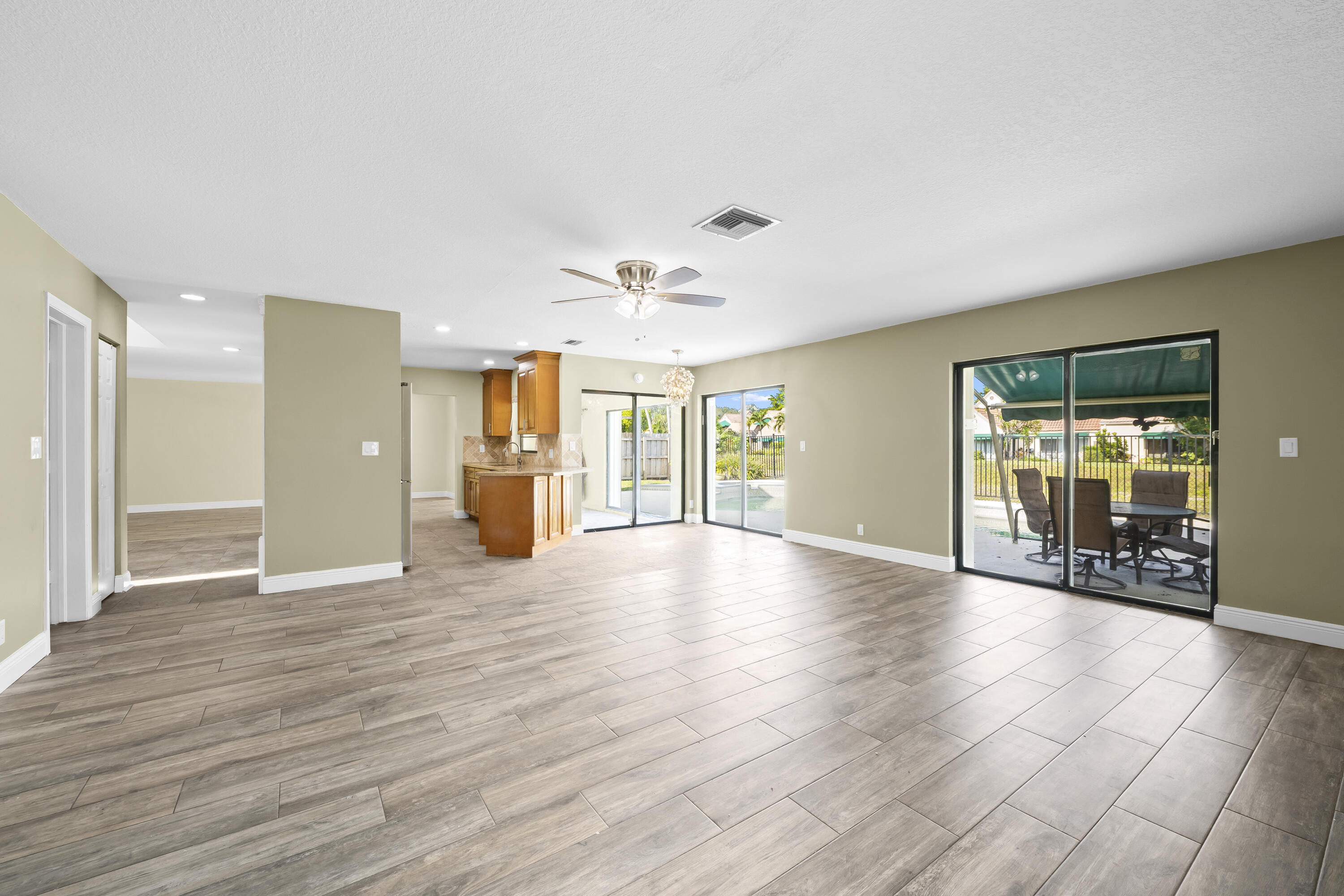 MLS #RX-11142968 image #2