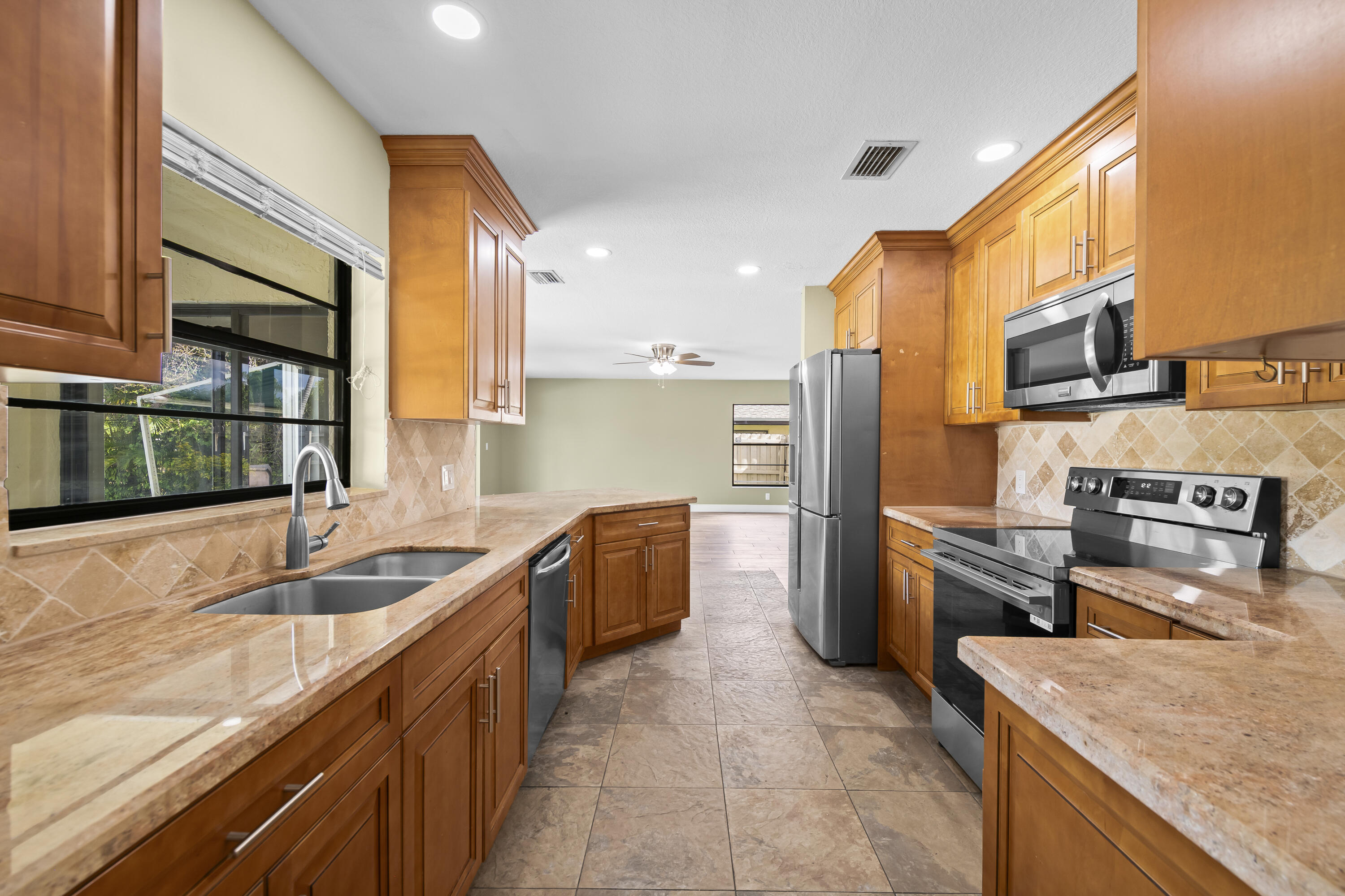 MLS #RX-11142968 image #8