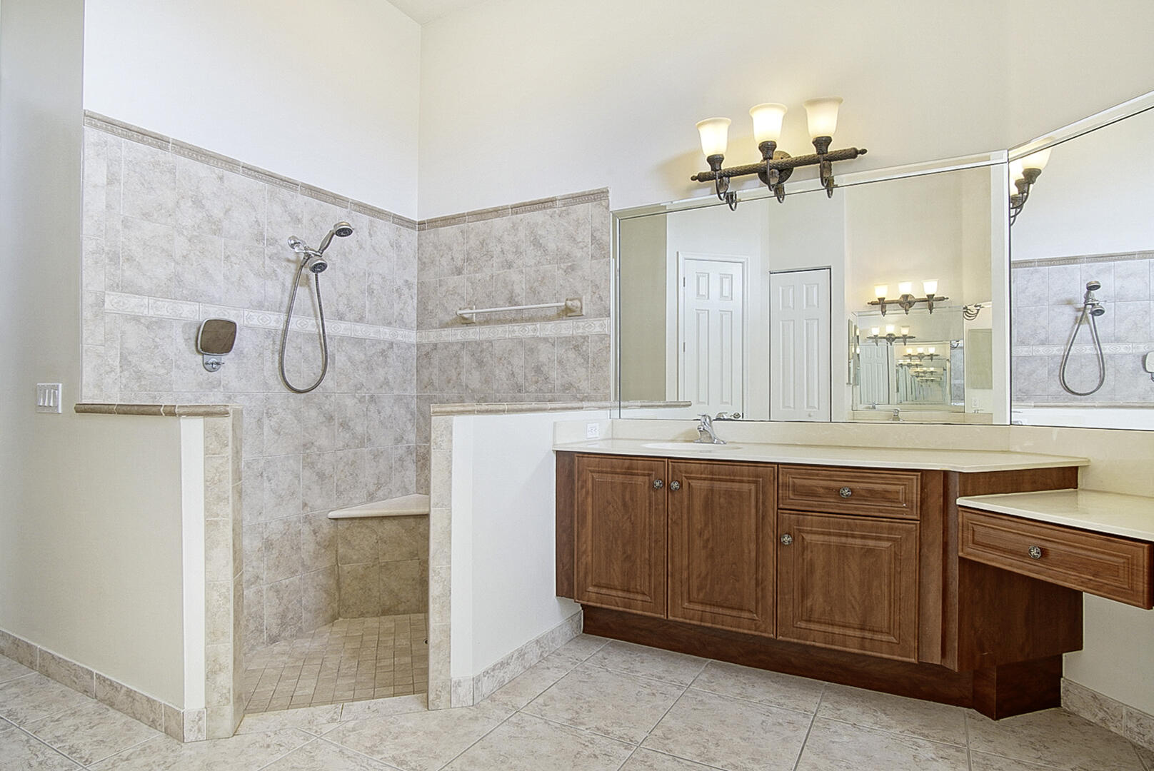 MLS #RX-11143029 image #16