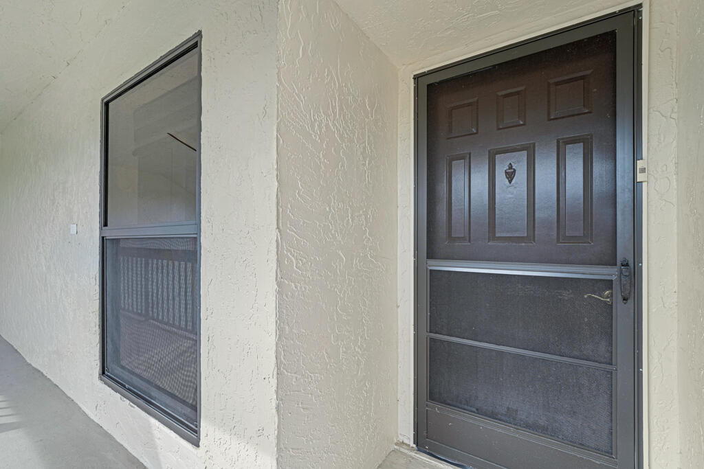 MLS #RX-11143036 image #1