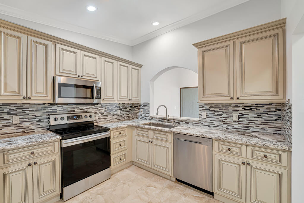 MLS #RX-11143036 image #8