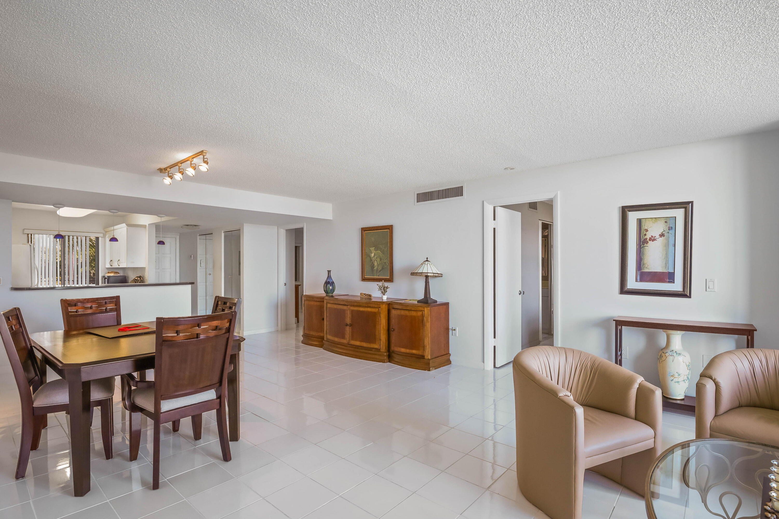 MLS #RX-11143040 image #10