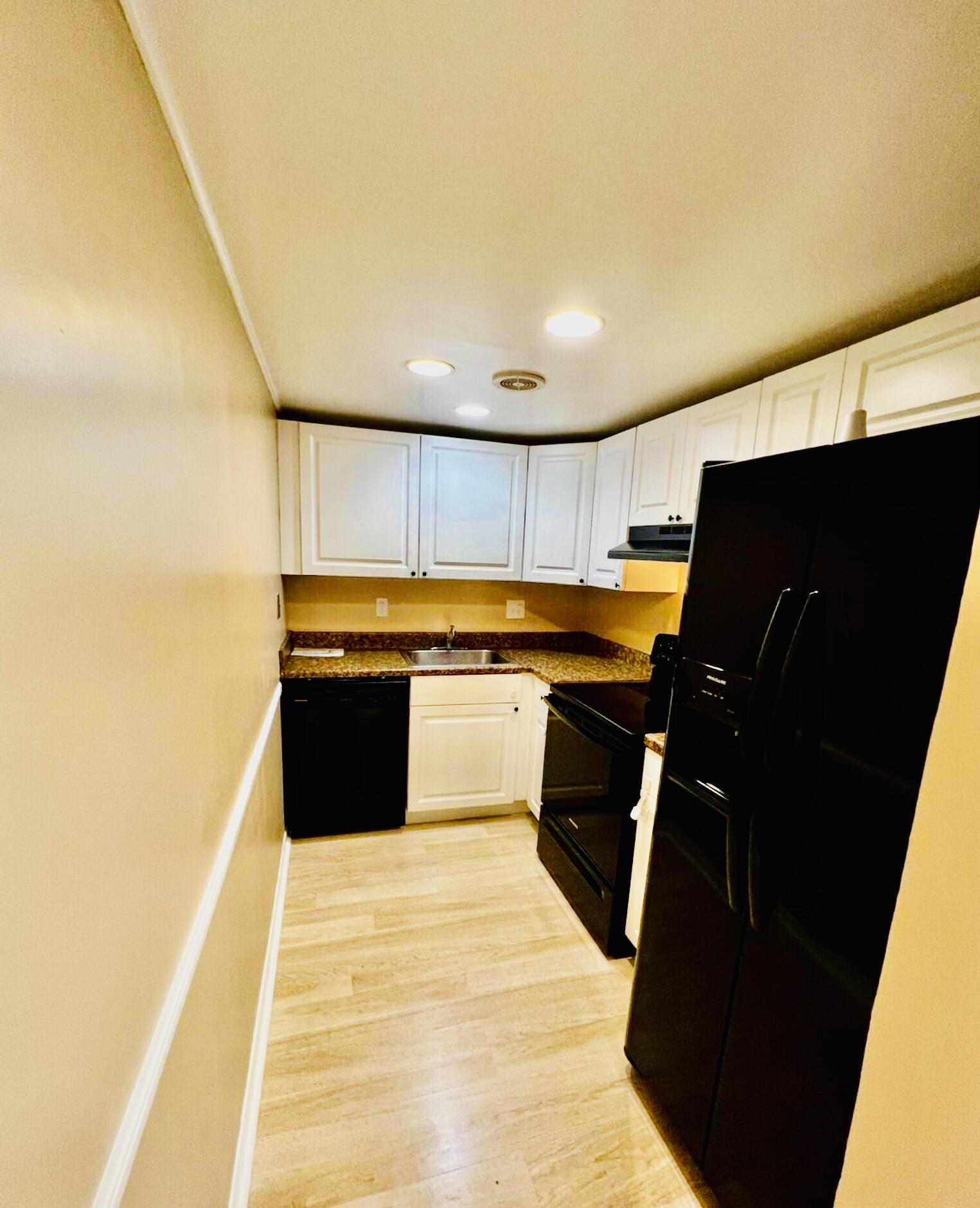 MLS #RX-11128028 image #1