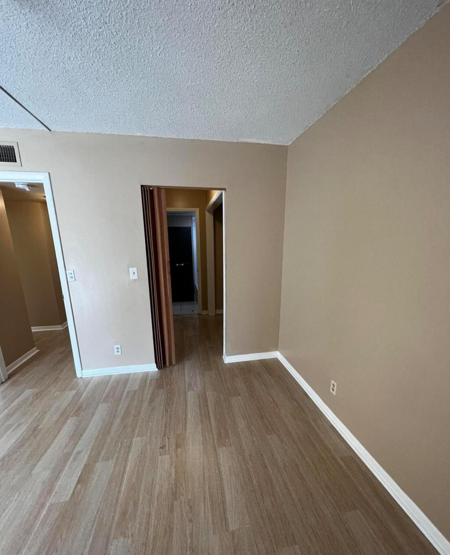 MLS #RX-11128028 image #3