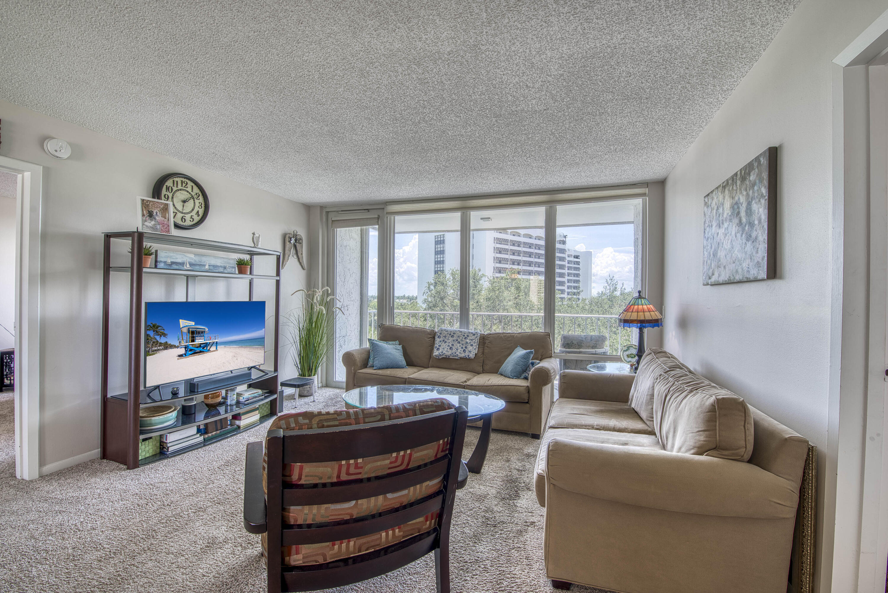 MLS #RX-11060349 image #1