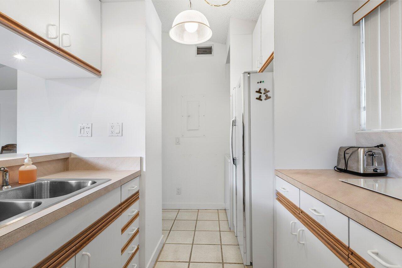 MLS #RX-11143102 image #5