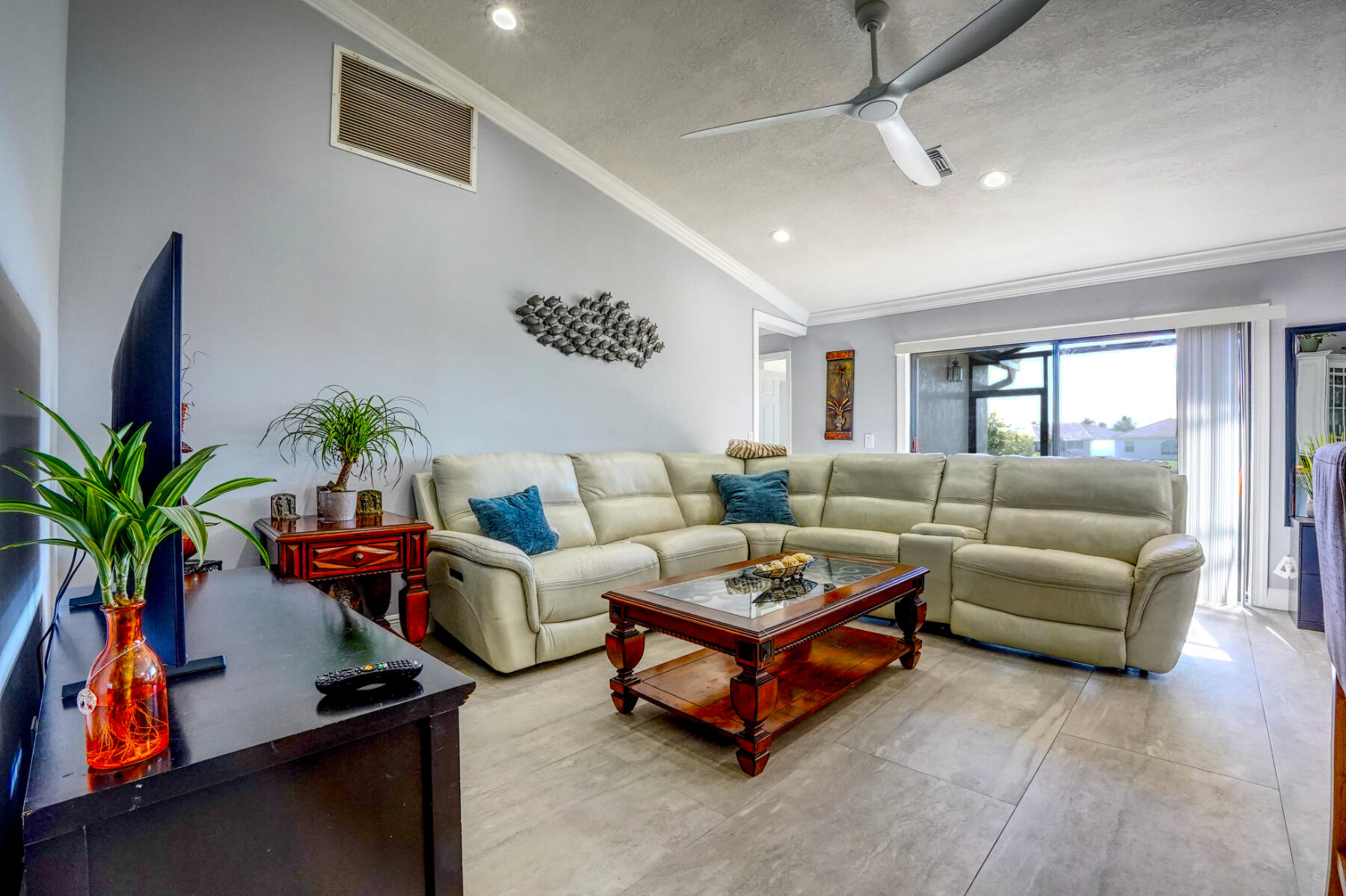 MLS #RX-11143134 image #2