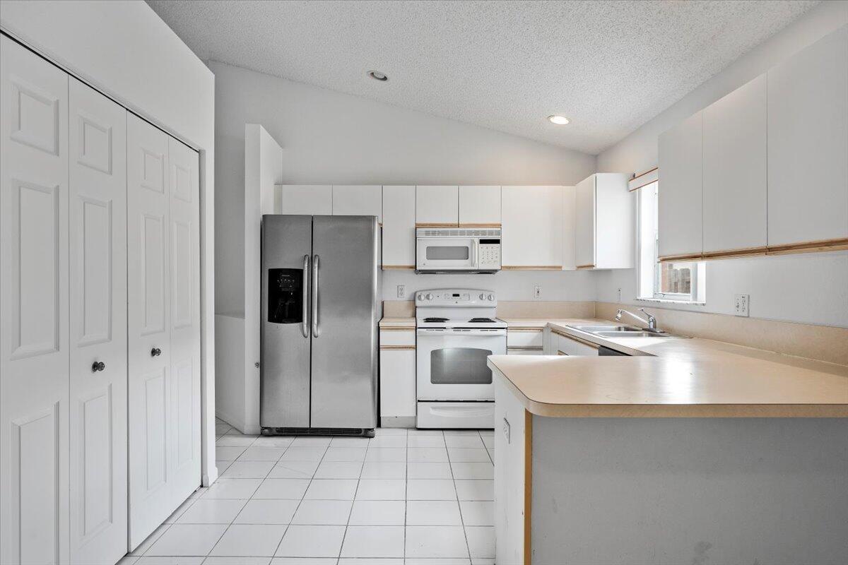 MLS #RX-11143156 image #4