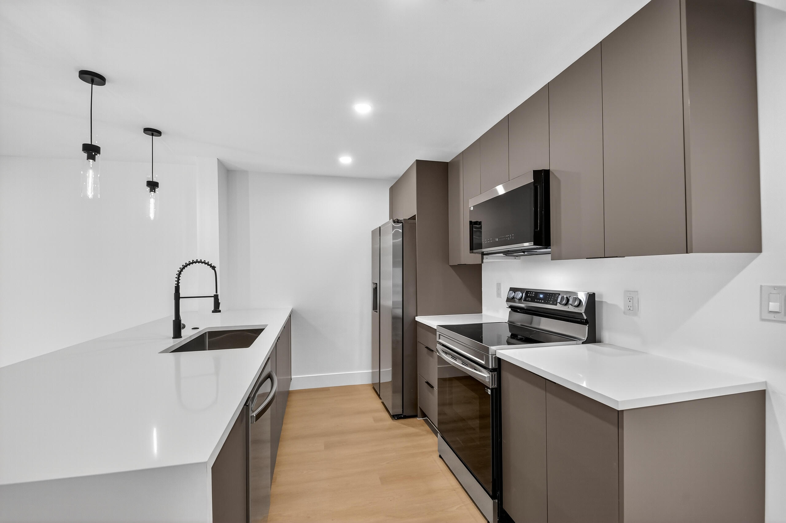 MLS #RX-11143419 image #1