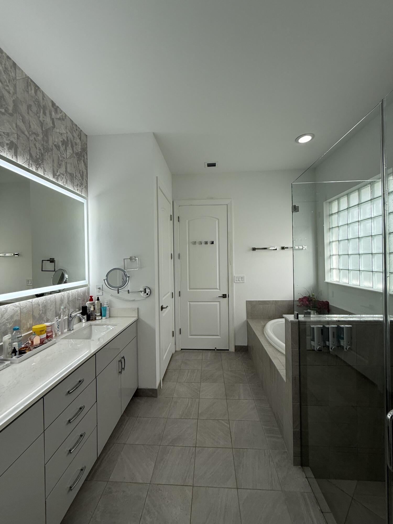 MLS #RX-11143599 image #17