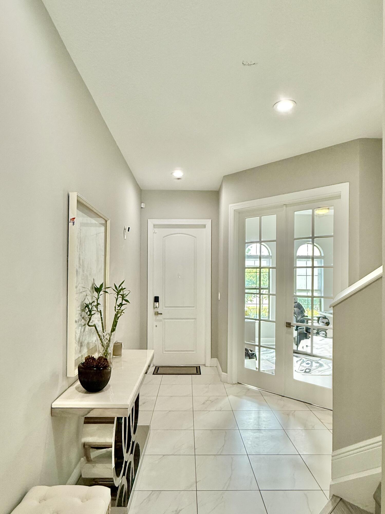 MLS #RX-11143599 image #2