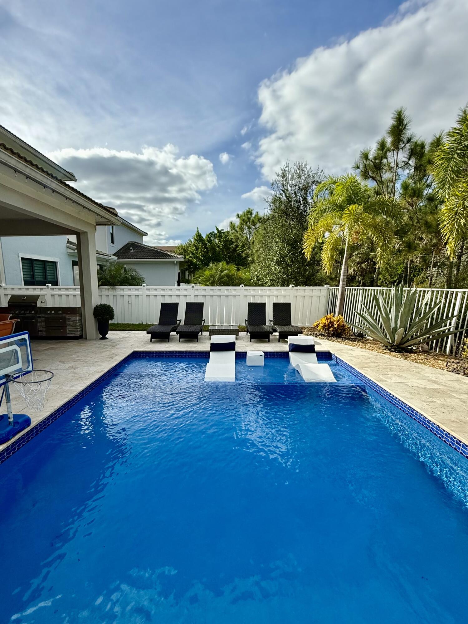 MLS #RX-11143599 image #53