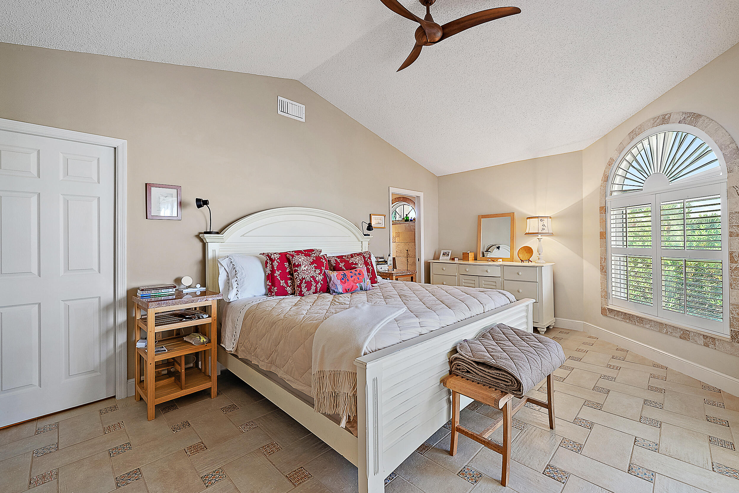 MLS #RX-11143630 image #6