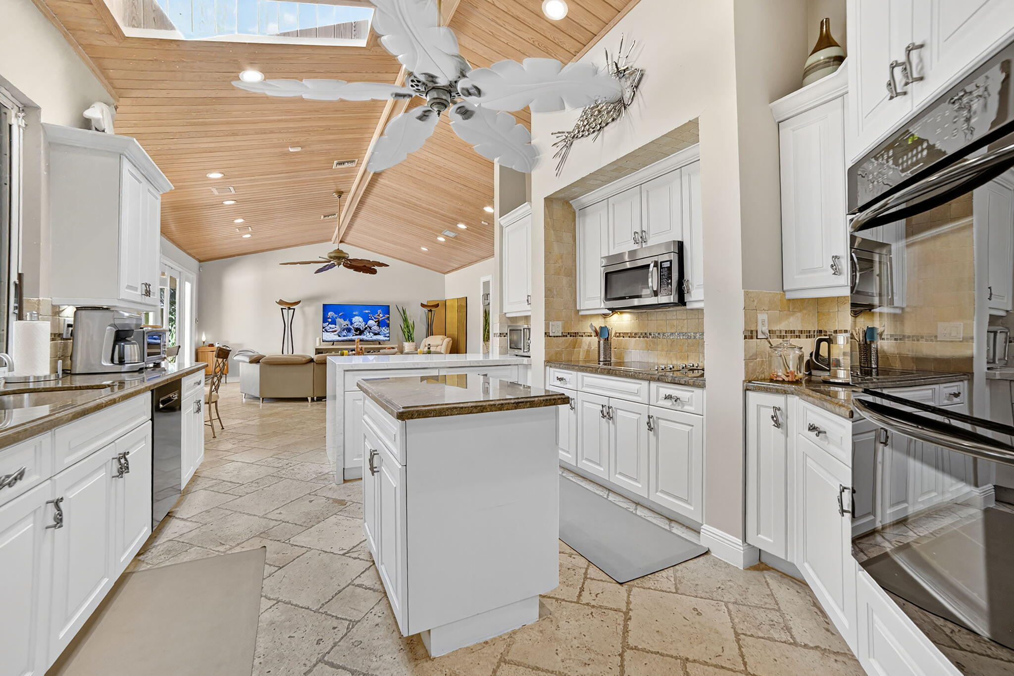 MLS #RX-11143637 image #32