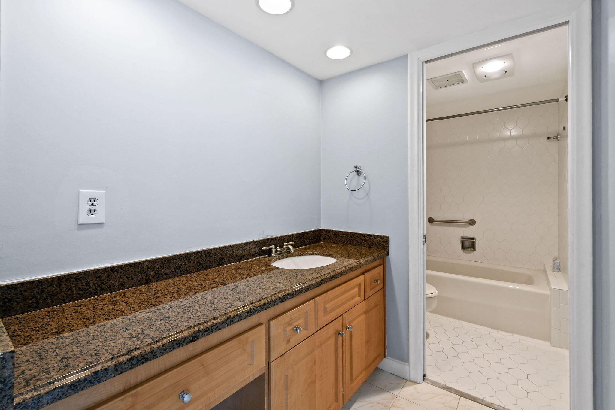 MLS #RX-11067463 image #26