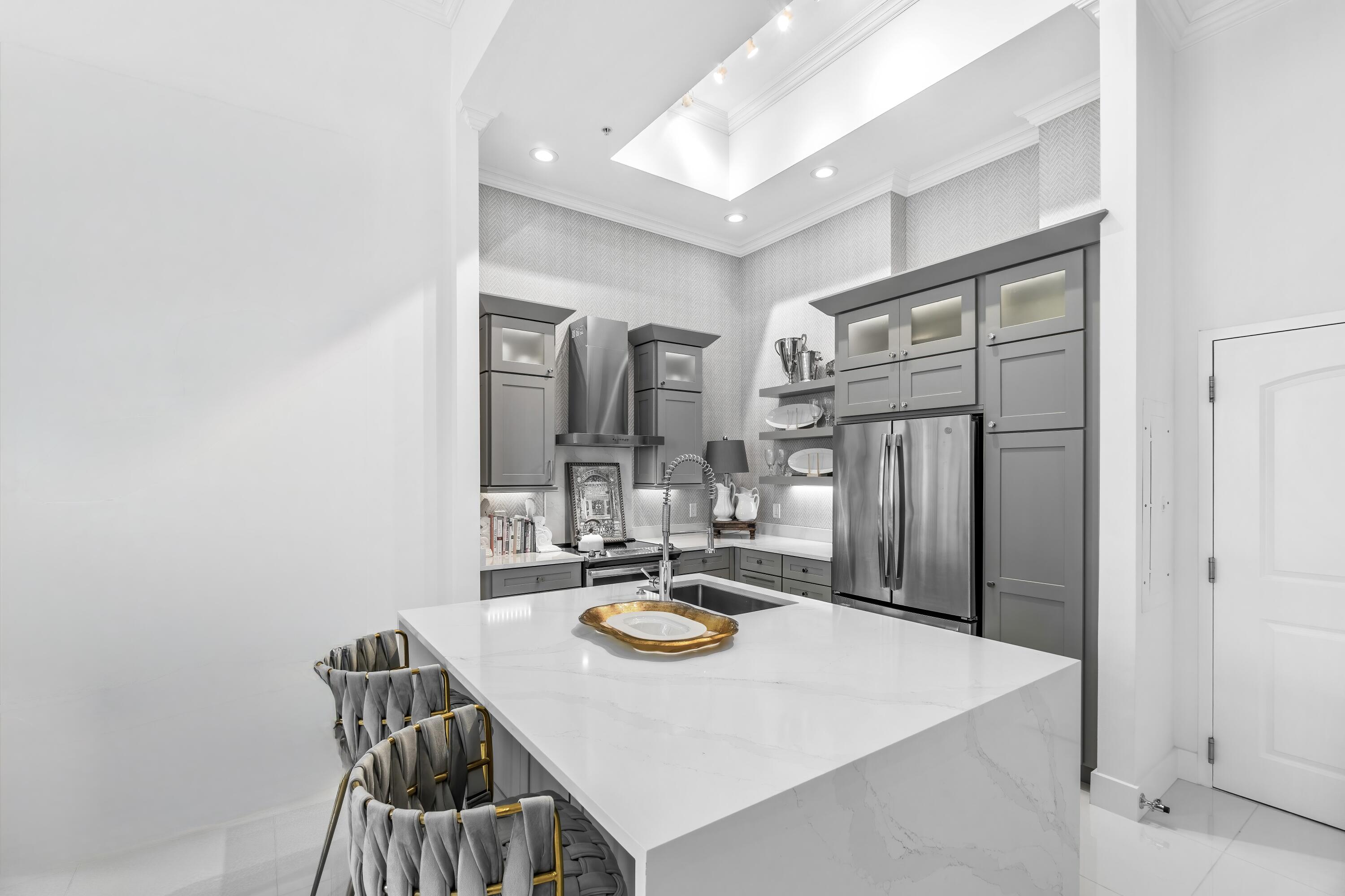 MLS #RX-11143680 image #2