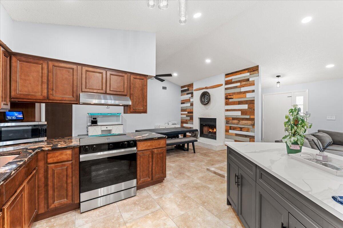 MLS #RX-11143687 image #16