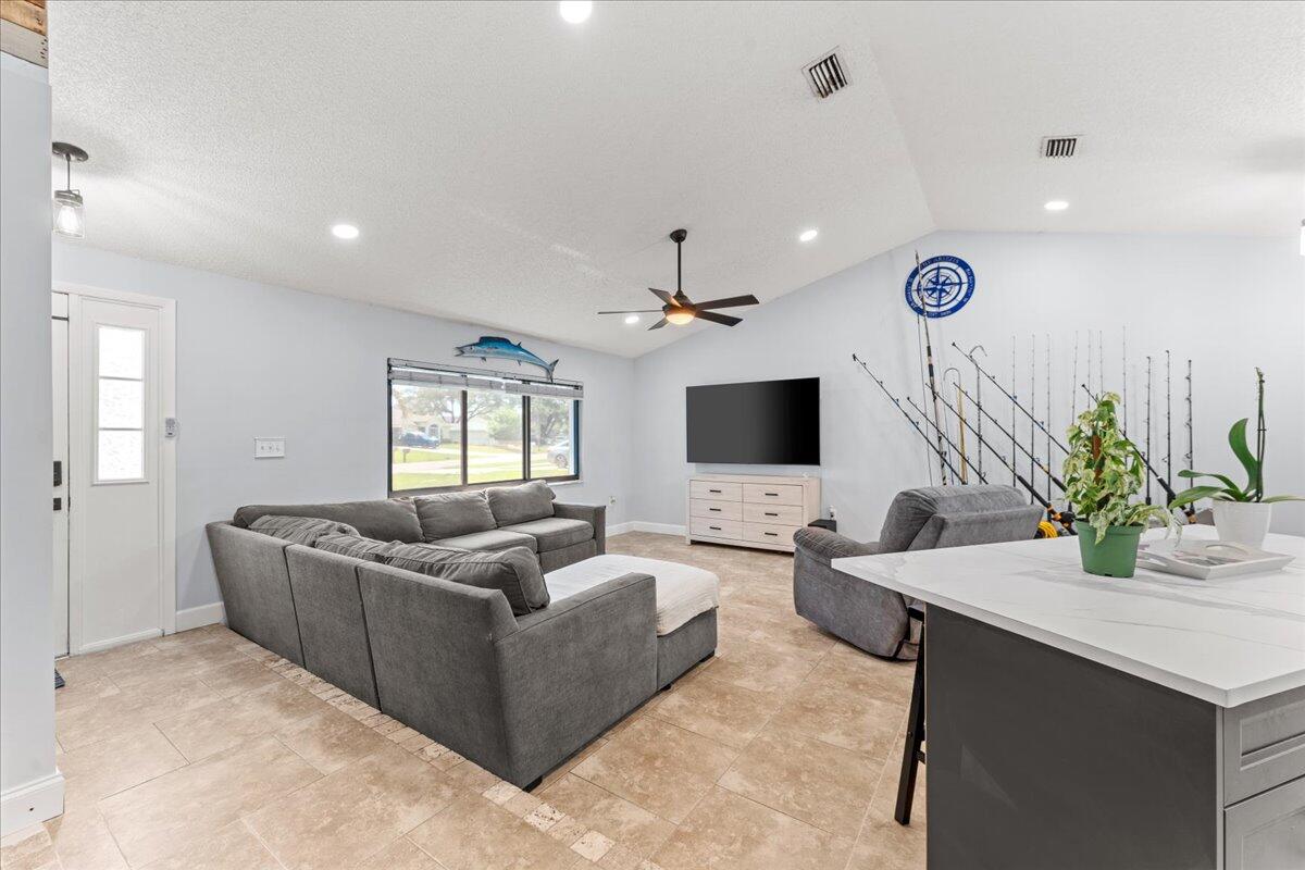 MLS #RX-11143687 image #9