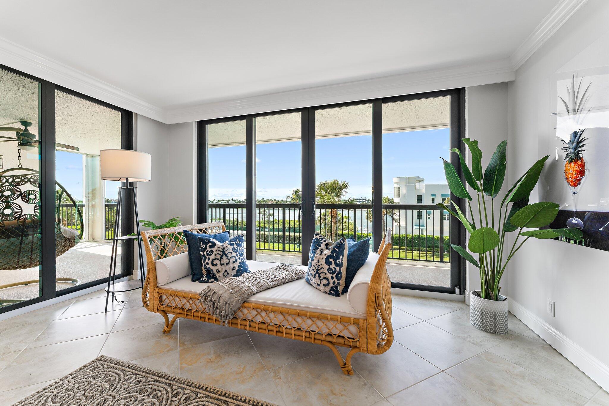 MLS #RX-10944040 image #12