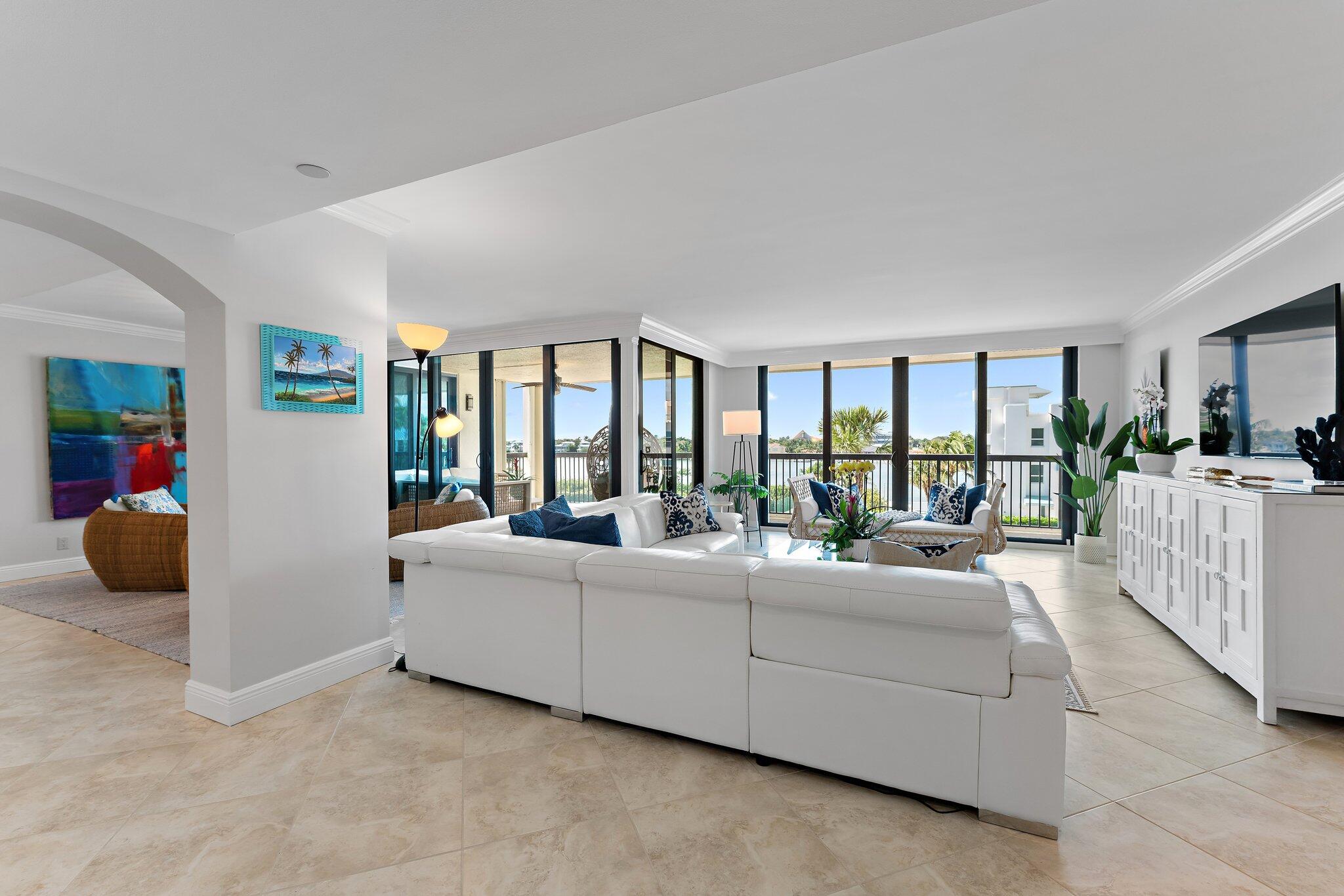 MLS #RX-10944040 image #14