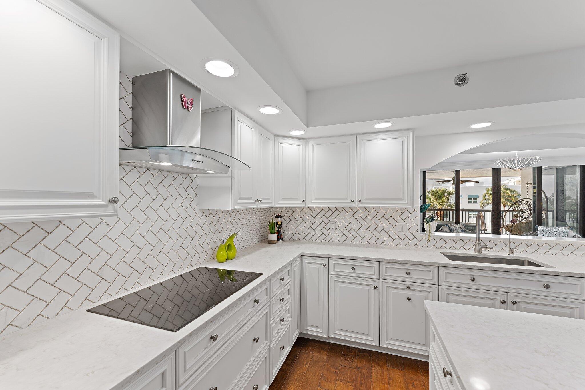 MLS #RX-10944040 image #5