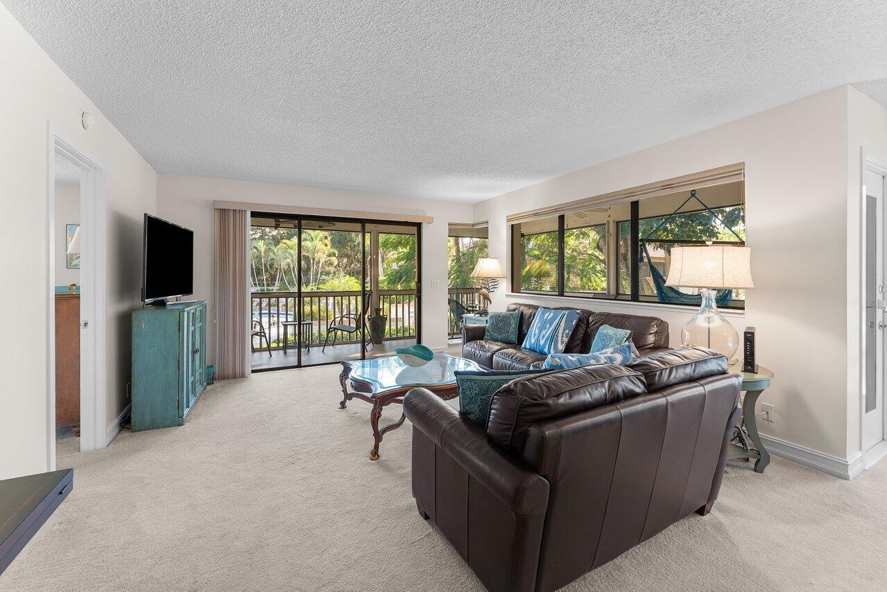 MLS #RX-11143794 image #6