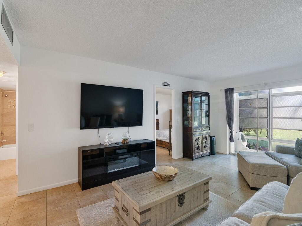 MLS #RX-11143822 image #8