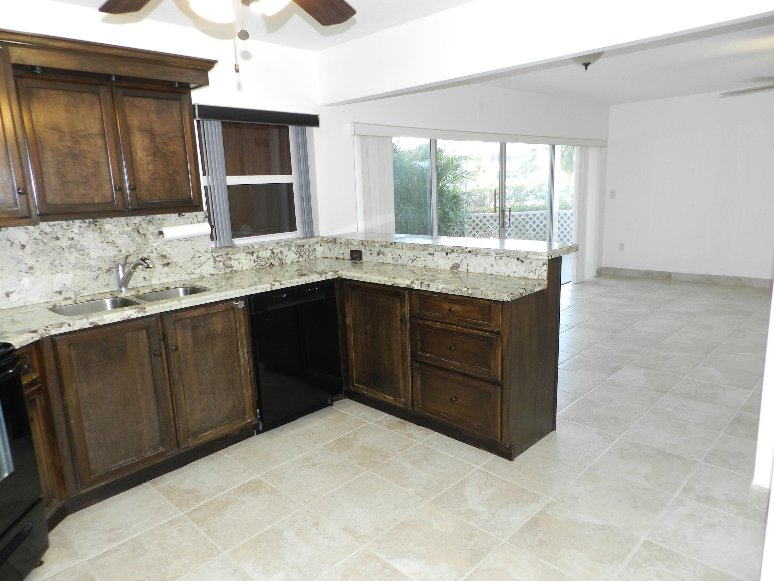 MLS #RX-11143843 image #4