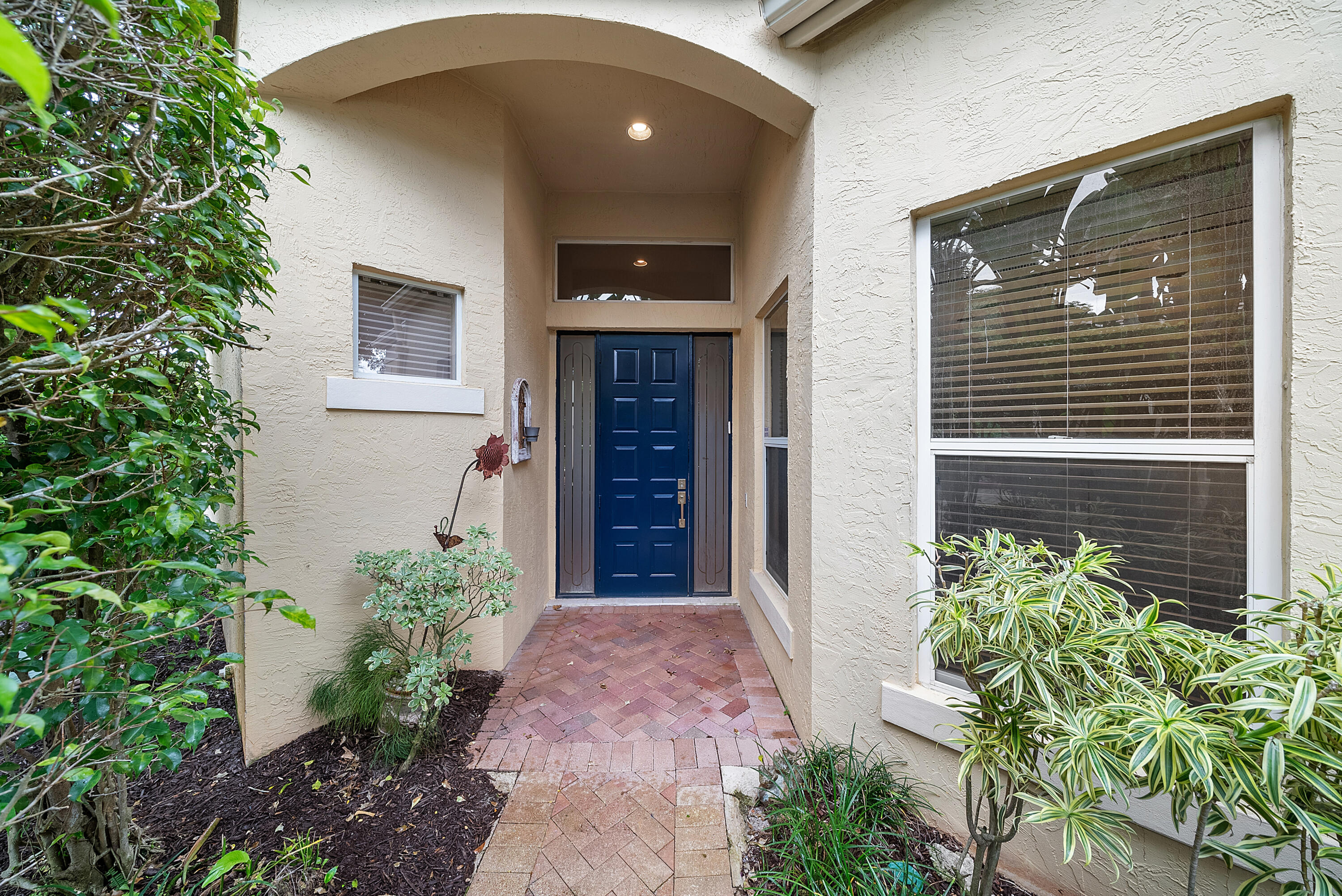 MLS #RX-11143904 image #1