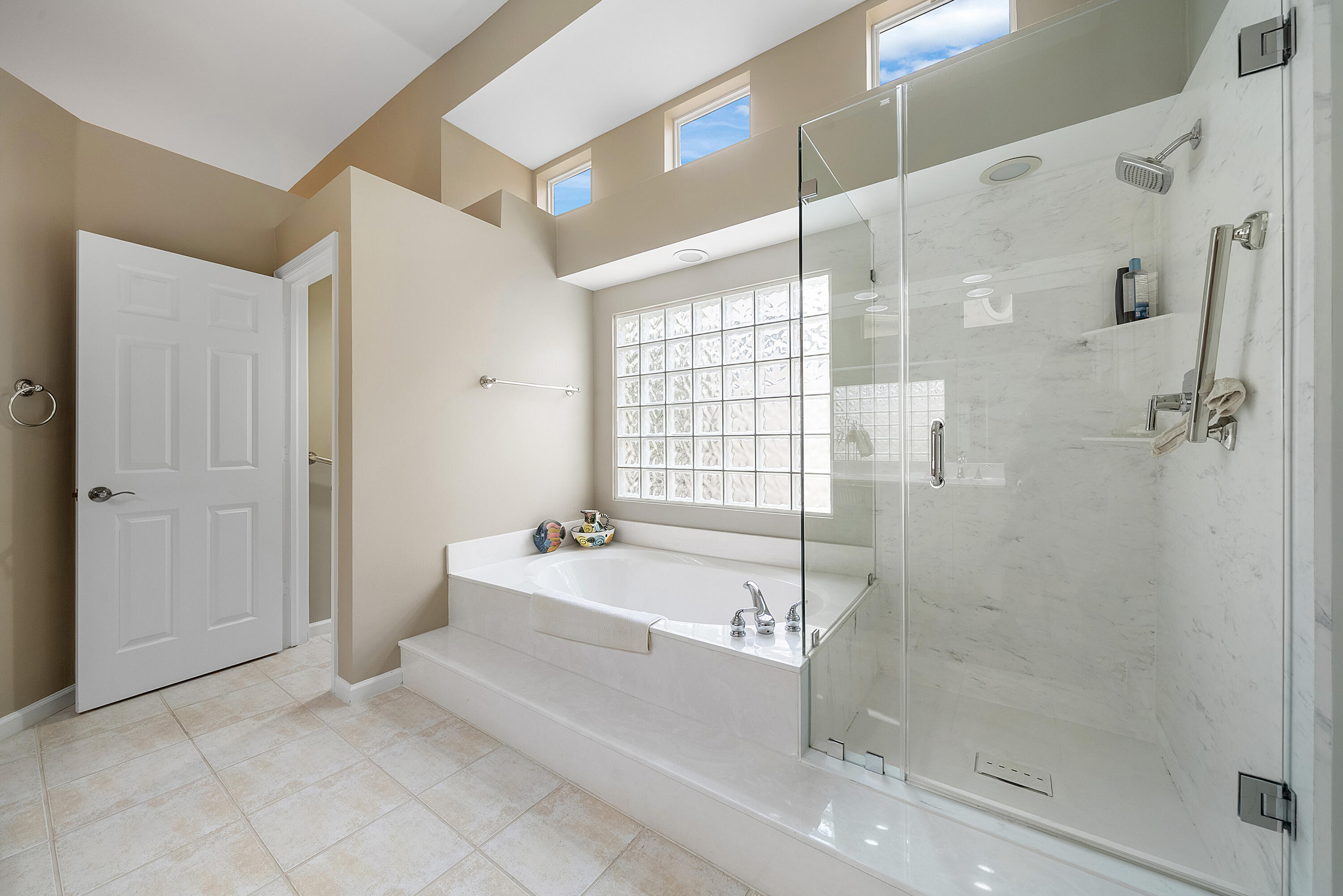 MLS #RX-11143904 image #17