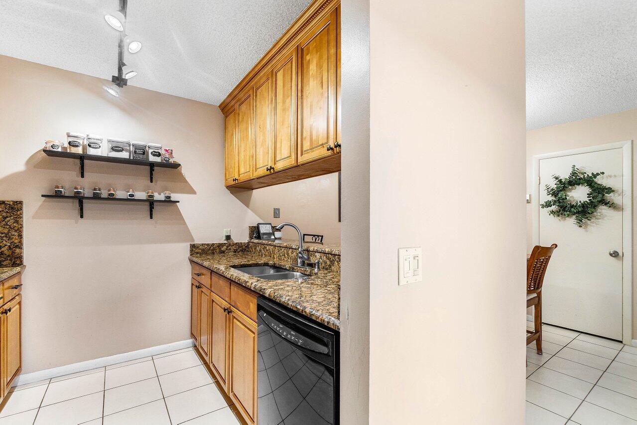 MLS #RX-11143933 image #13