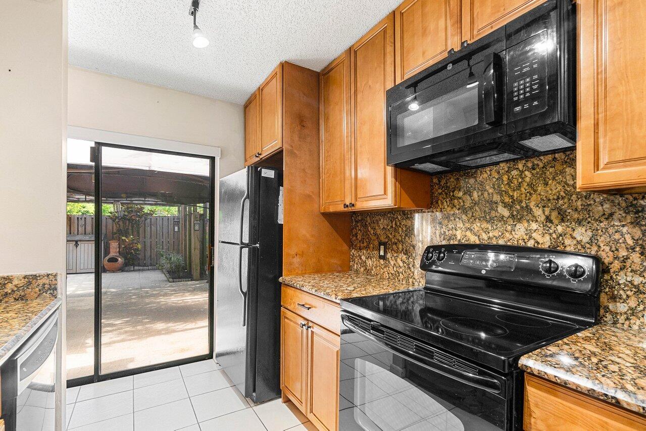 MLS #RX-11143933 image #14