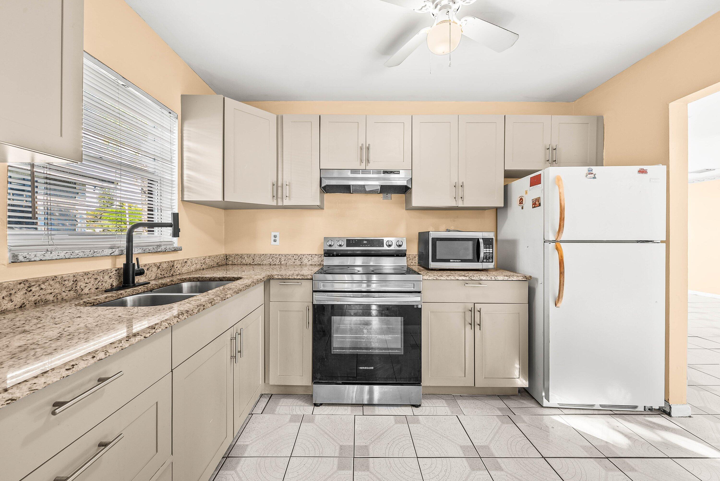 MLS #RX-11143935 image #11