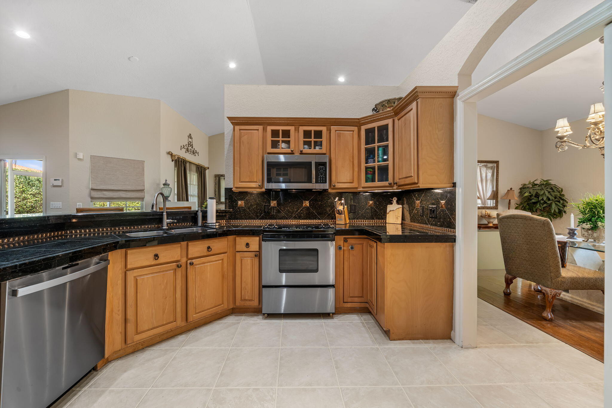 MLS #RX-11144038 image #9