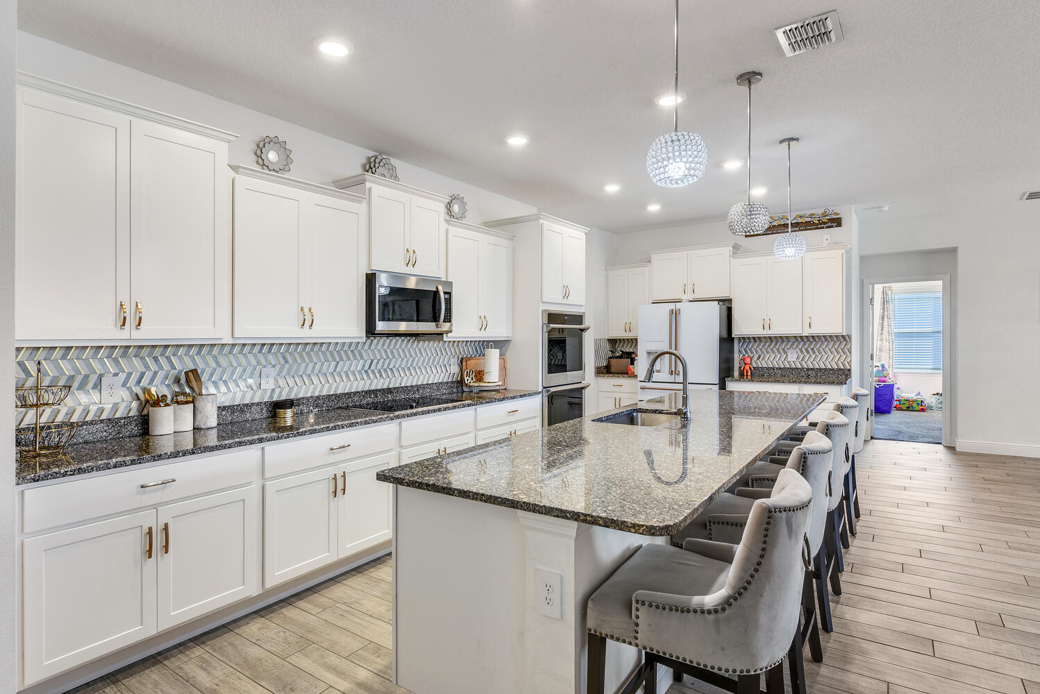 MLS #RX-11144053 image #2