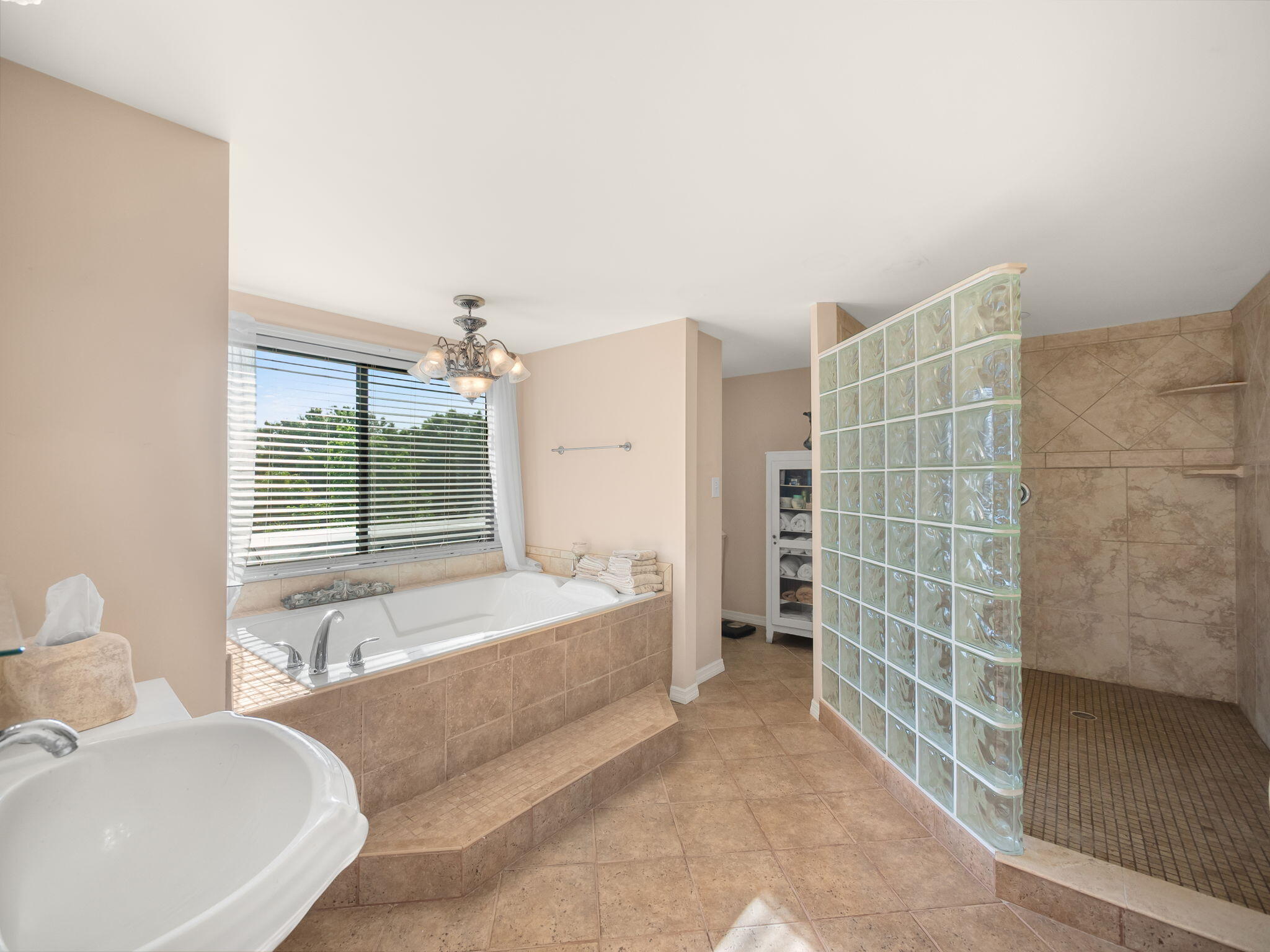 MLS #RX-11144128 image #32