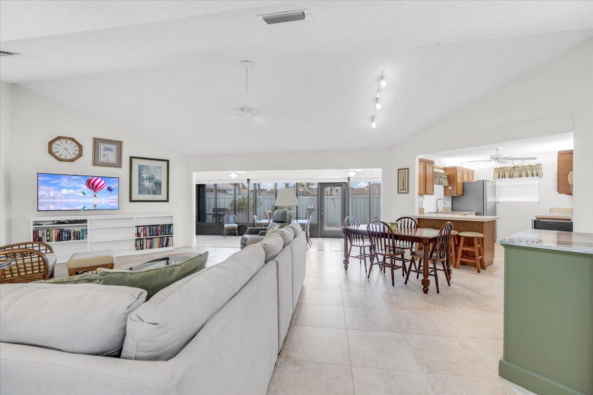 MLS #RX-11144131 image #3