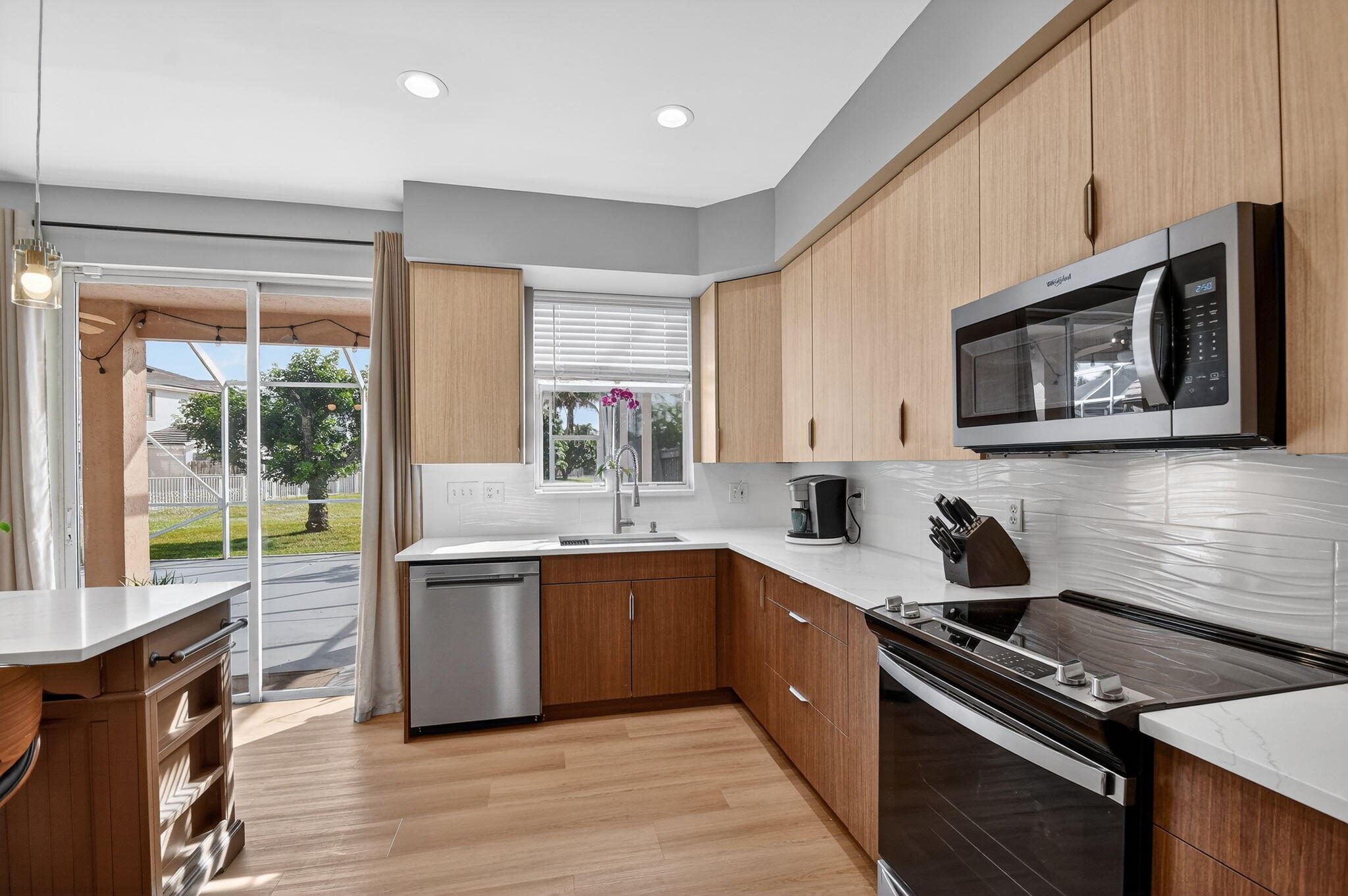 MLS #RX-11144242 image #1