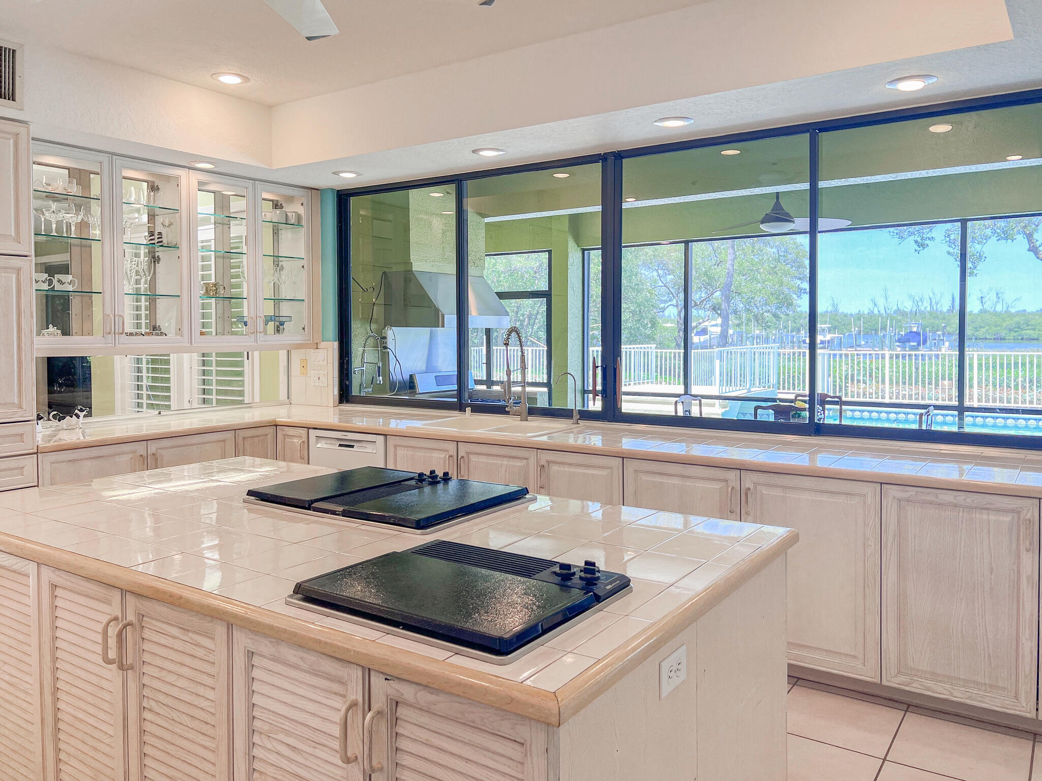 MLS #RX-10963318 image #20