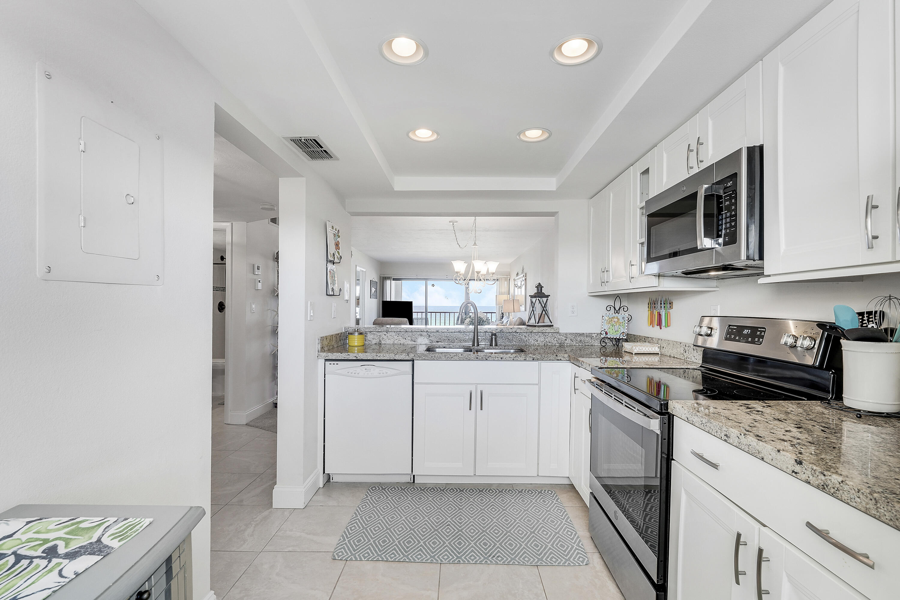 MLS #RX-10941045 image #6