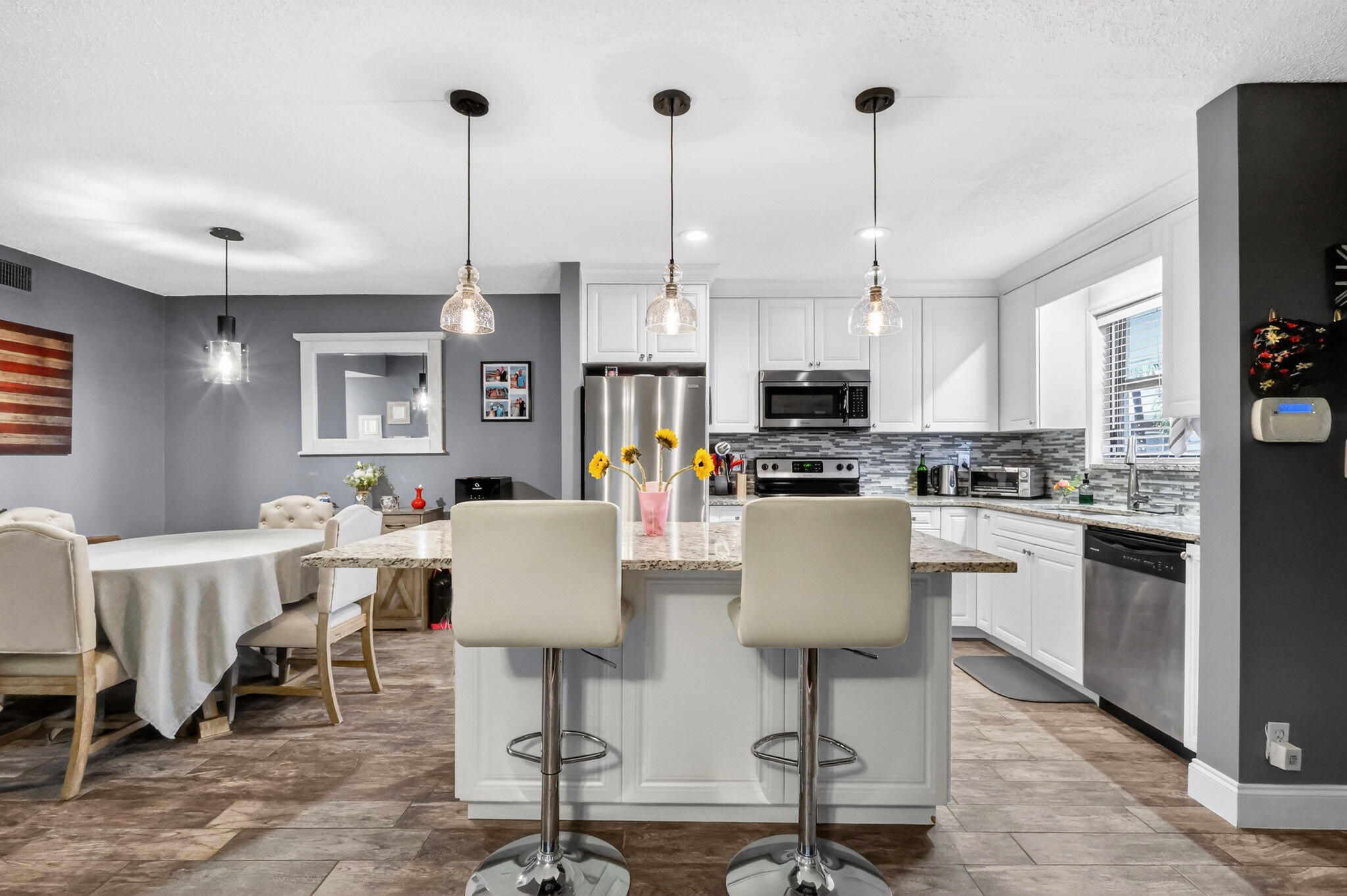 MLS #RX-11144620 image #1