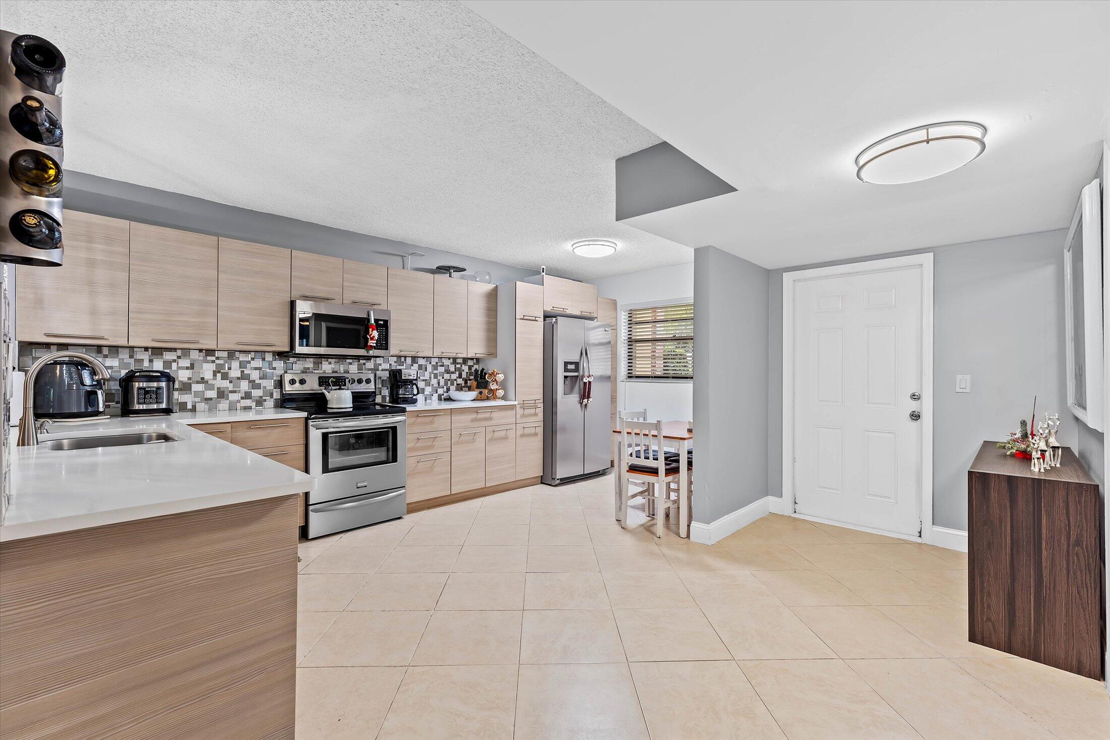 MLS #RX-11144869 image #3