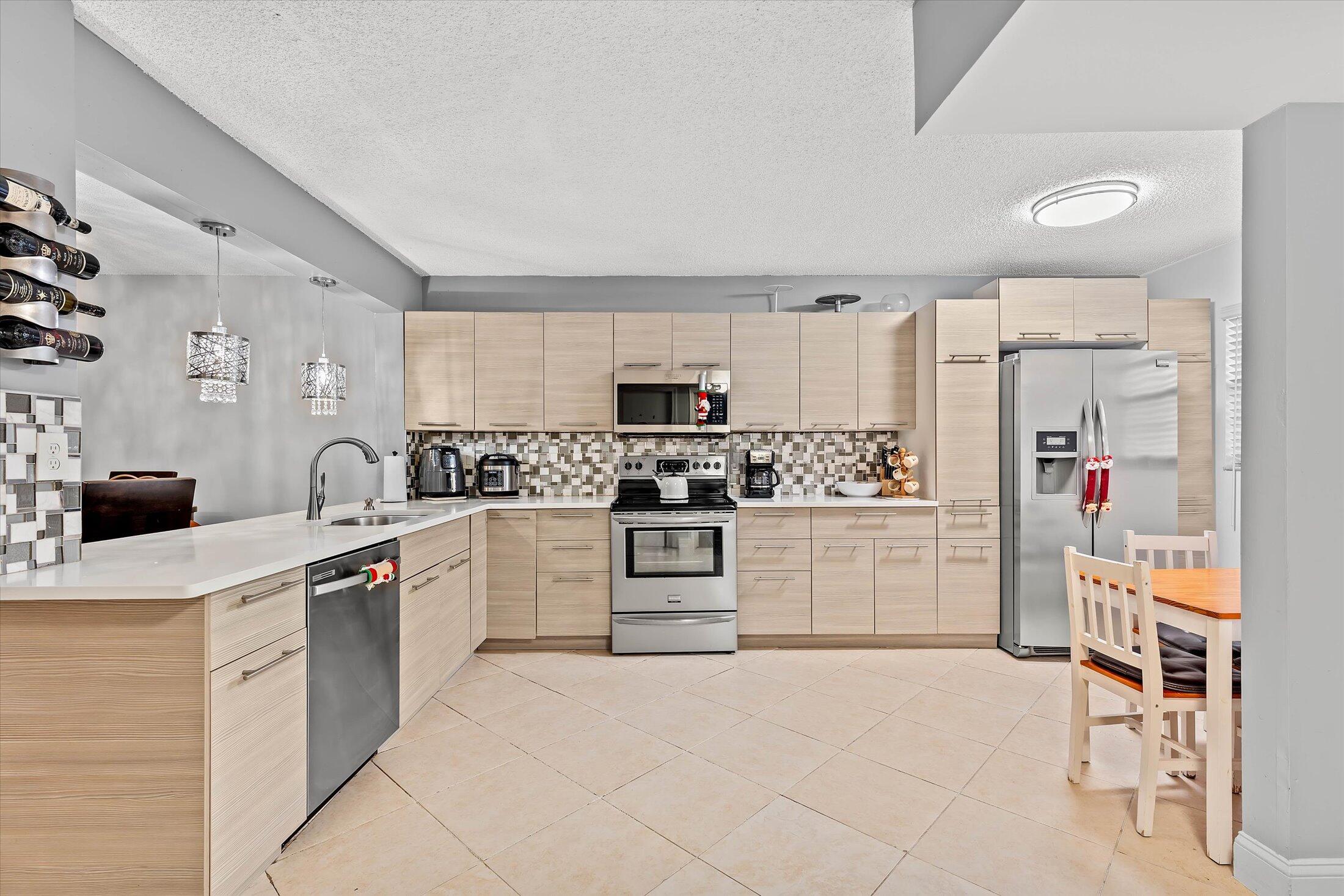 MLS #RX-11144869 image #4