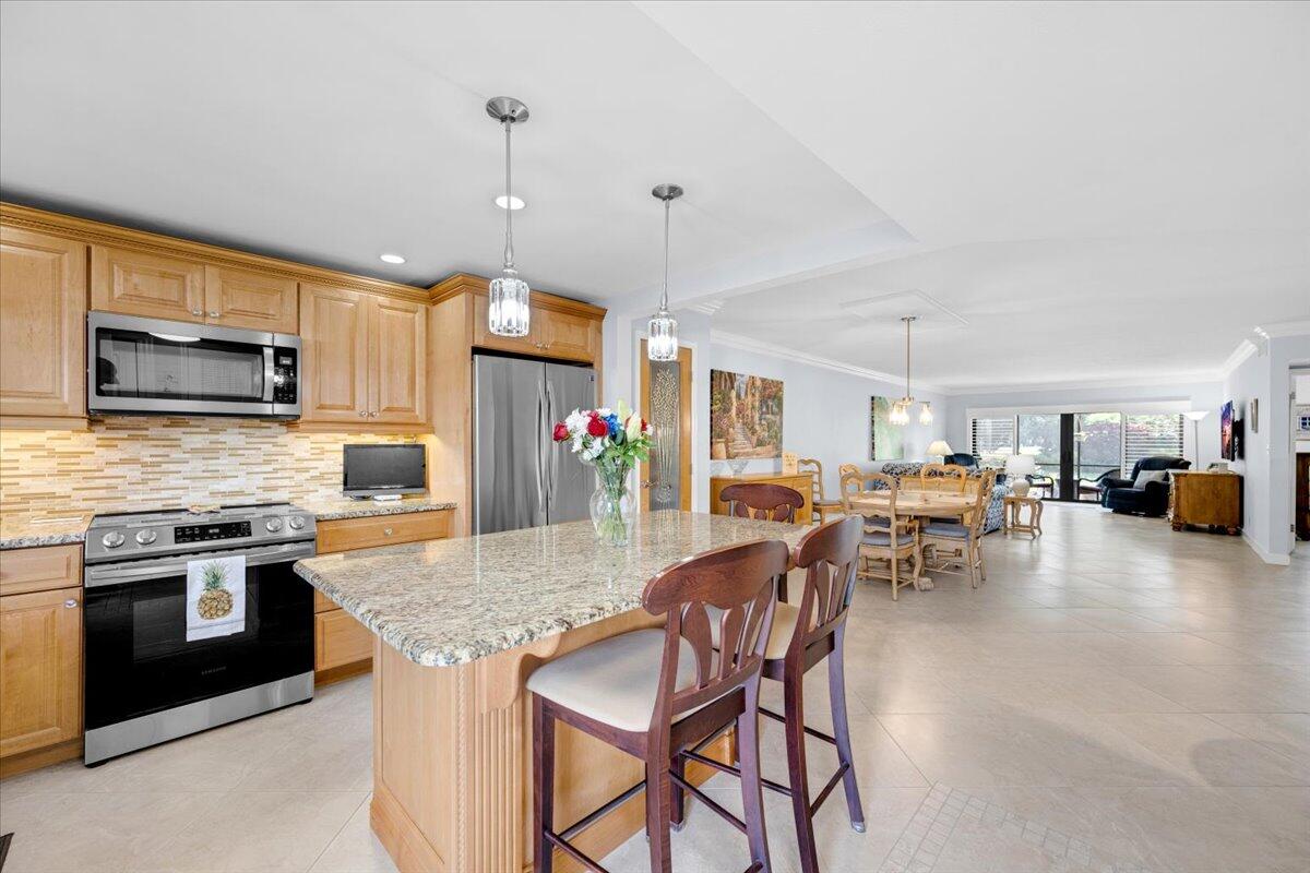 MLS #RX-11144899 image #0